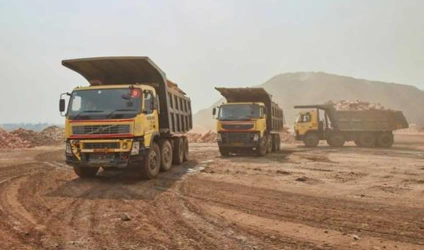 Odisha News:Anti-Mafia-Crackdown-15-Sand-and-Stone-Smuggling-Trucks-Seized-in-Sora-Block