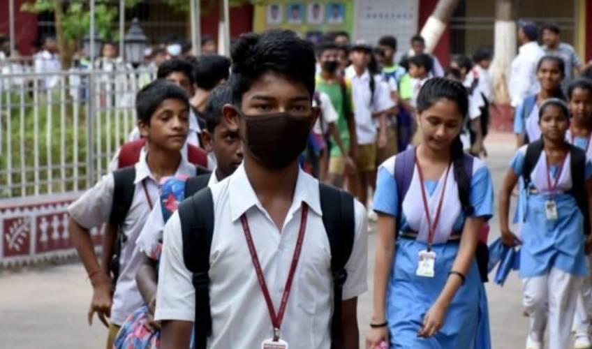 Odisha News:Biting-Chill-Cuttack-Reschedules-Schools-as-Mercury-Hits-Season-Low