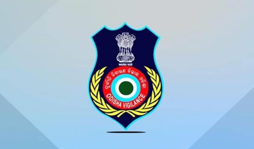 Odisha News:Bribe-via-SMS-Bargarh-Official-Trapped-by-Vigilance-Over-PMFME-Subsidy