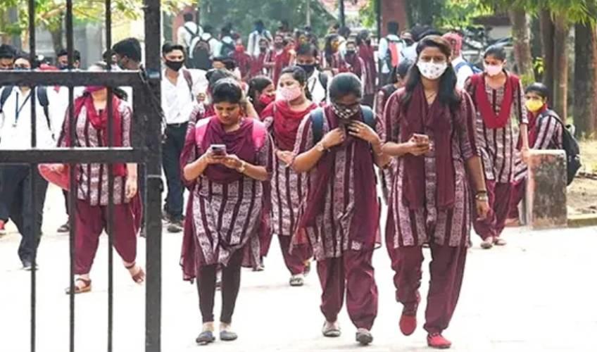 Odisha News:CHSE-Plus-2-Exams-Begin-Over-37-Lakh-Students-Appear-for-Internals
