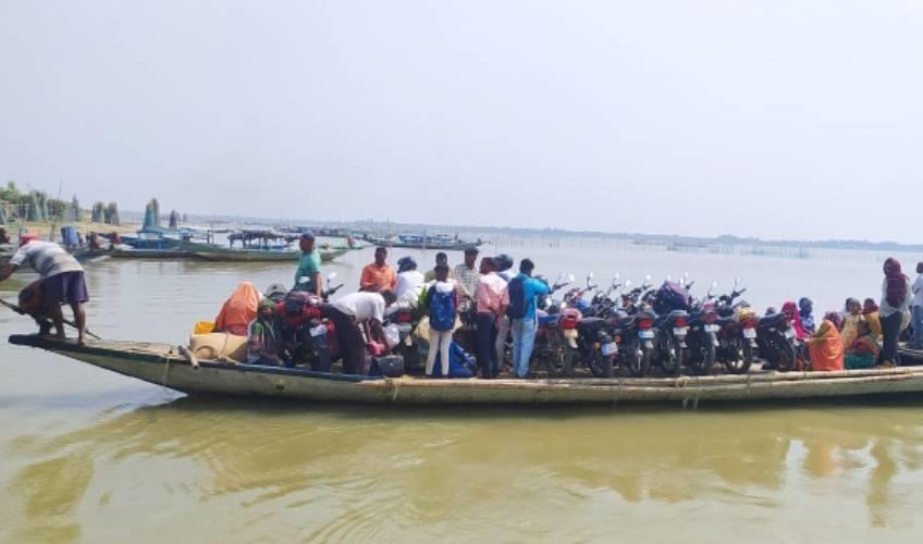 Odisha News:Chilika-Lake-No-Life-Jacket-No-Entry-as-Safety-Rules-Tighten