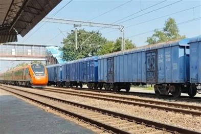 Odisha News:Cyclone-Arnab-Impact-Indian-Railways-Cancels-and-Diverts-Trains-Across-Odisha-and-Andhra-Pradesh