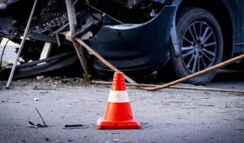 Odisha News:Dawn-Tragedy-at-Uttara-Chack-Three-Dead-in-High-Speed-Crash