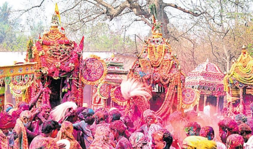 Odisha News:Divine-Colours-of-Dola-Phagu-Dashami-Rituals-Begin-at-Puri