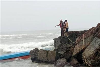 Odisha News:Five-Fishermen-Injured-as-Boat-Capsizes-in-Puri-District