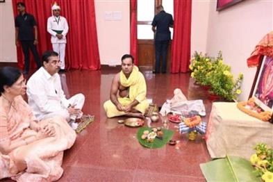 Odisha News:Governor-Celebrates-Nuakhai-at-Raj-Bhavan