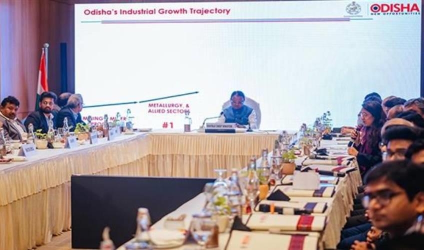 Odisha News:Investment-Surge-Odisha-Secures-₹1-Lakh-Crore-at-Kolkata-Roadshow