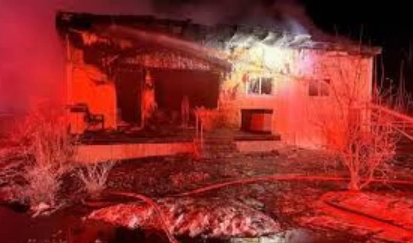 Odisha News:Khurda-Horror-Father-and-Son-Charred-to-Death-in-Shop-Fire