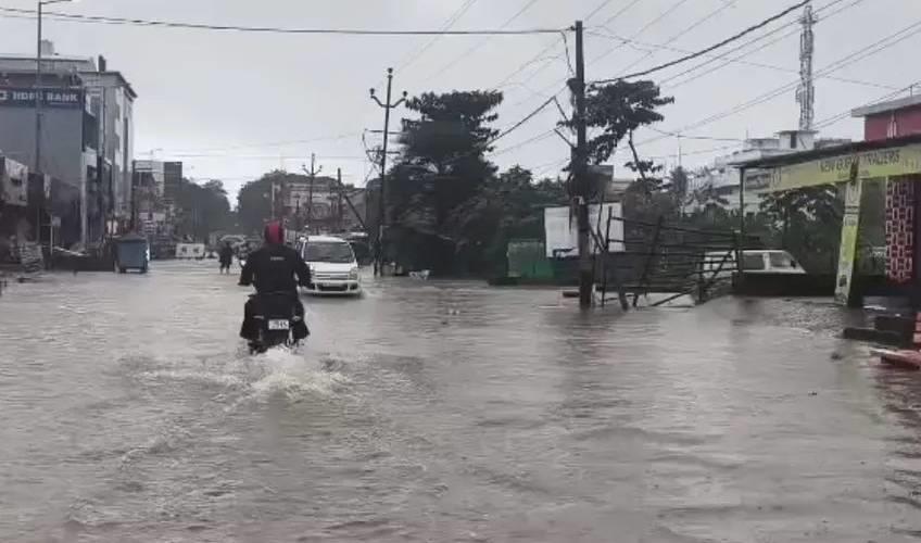 Odisha News:Nabarangpur-Paralyzed-Severe-Waterlogging-and-Flooded-Farmlands-Sparks-Anger