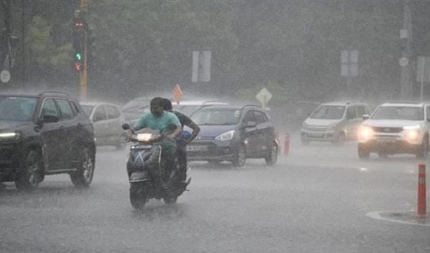 Odisha News:Odisha-Braces-for-Heavy-Rainfall-as-Cyclone-Influences-Weather-Fishermen-Advised-to-Stay-Ashore