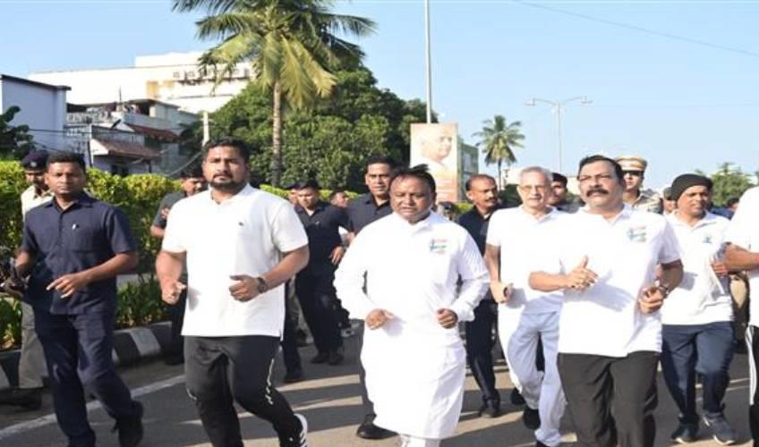Odisha News:Odisha-CM-Flags-Off-Run-for-Unity-on-Sardar-Patels-Anniversary