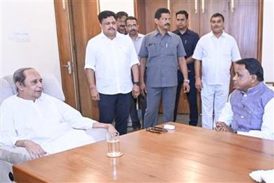 Odisha News:Odisha-CM-Mohan-Majhi-Pays-Courtesy-Visit-to-BJD-Supremo-Naveen-Patnaik