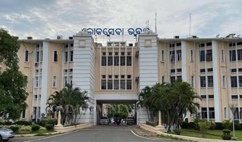 Odisha News:Odisha-Govt-Shuffles-Bureaucracy-4-IAS-Officers-Transferred-9-New-Deputy-Collectors-Appointed