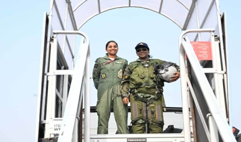 Odisha News:Photo-of-President-with-IAF-Pilot-Exposes-Pakistans-Operation-Sindoor-Lies
