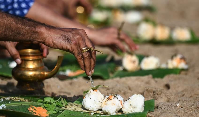 Odisha News:Pitru-Paksha-A-Sacred-Fortnight-for-Ancestor-Worship-in-Hindu-Tradition