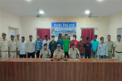 Odisha News:Puri-Fake-Servitors-Busted-12-Arrested-for-Extorting-Devotees-at-Jagannath-Temple