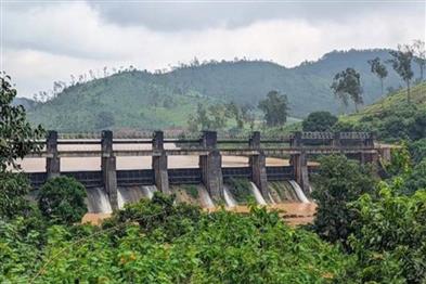 Odisha News:Red-Alert-Issued-for-Odisha-Districts-as-Cyclone-Montha-Brings-Heavy-Rains