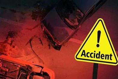 Odisha News:Road-Horror-Over-20-Injured-as-Private-Bus-Flips-in-Nayagarh