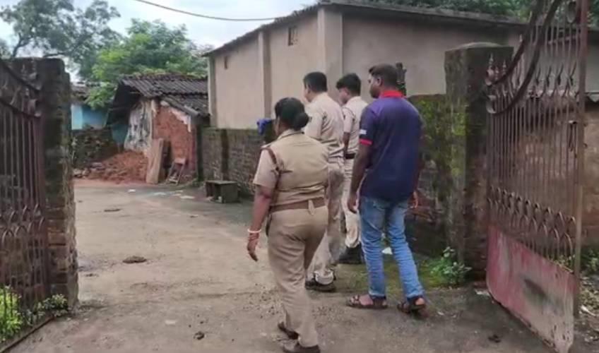 Odisha News:Rourkela-Mob-Attack-Sector-7-Police-Detain-36-Youths-After-Brutal-Assault-and-Vandalism-Spree