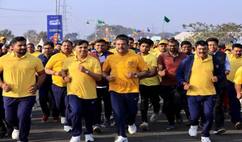 Odisha News:Sambalpur-Hits-the-Fast-Track-10000-Join-MCL-Hirakud-International-Half-Marathon-2026