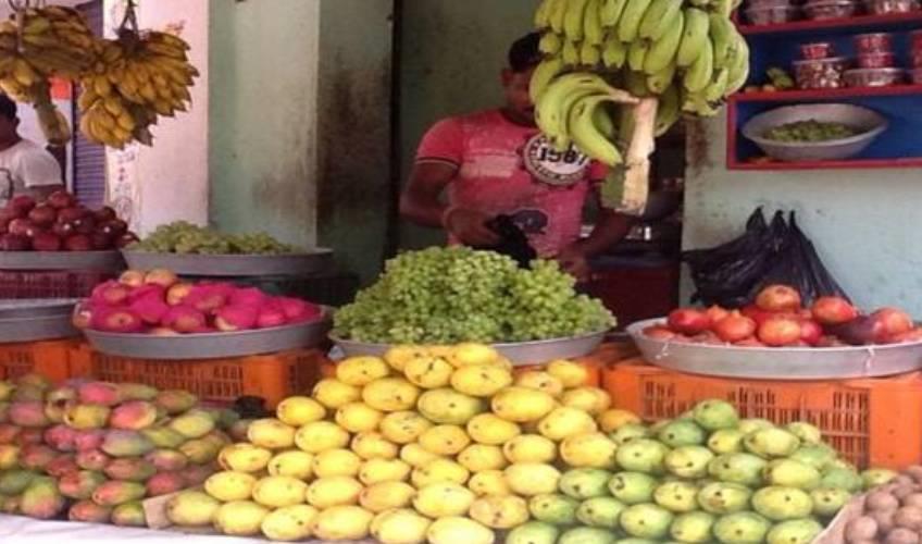 Odisha News:Savitri-Fast-Boosts-Demand-Prices-of-Fruits-and-Ritual-Items-Skyrocket