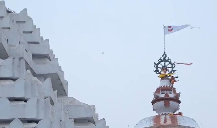 Odisha News:Security-Breach-Drones-Spy-on-Puri-Temple-During-Treasure-Count