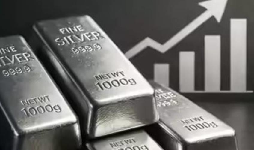 Odisha News:Silver-Soars-108-Hits-₹190-Lakhkg-Mark-Gold-Follows-Amid-Rate-Cut-Hopes