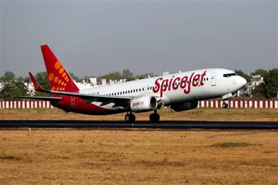 Odisha News:SpiceJet-Flight-SG-9282-Diverted-After-Two-Women-Passengers-Attempt-to-Storm-Cockpit