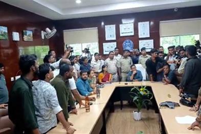 Odisha News:Tensions-Escalate-at-Utkal-University-Over-Eviction-of-Non-Students