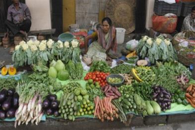 Odisha News:Vegetable-Prices-Skyrocket-in-Odisha-Amid-Shravan-Demand-and-Heavy-Rains