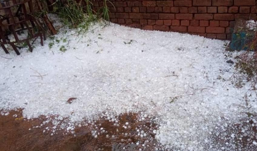Odisha News:Western-Odisha-Frozen-Kalbaisakhi-Hailstorms-Turn-Towns-into-Kashmir